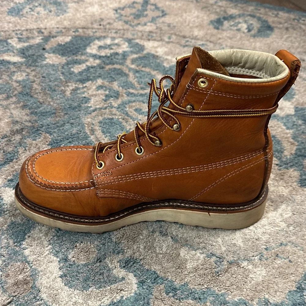 Thorogood Men's Tan Leather Work Boots 9.5D - Picture 7 of 10